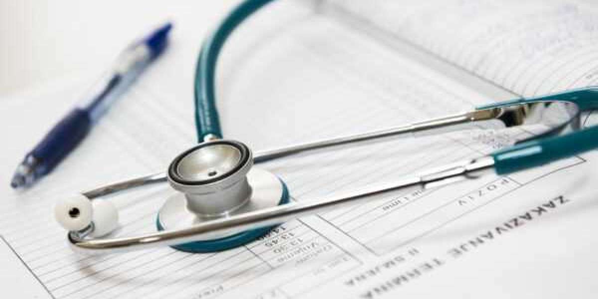 Native English Doctors in Tenerife: Essential Healthcare for Expats and Tourists