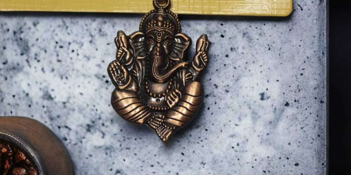 Celebrating Ganesh Chaturthi: The Top Ganpati Keychains to Adorn Your Festivities