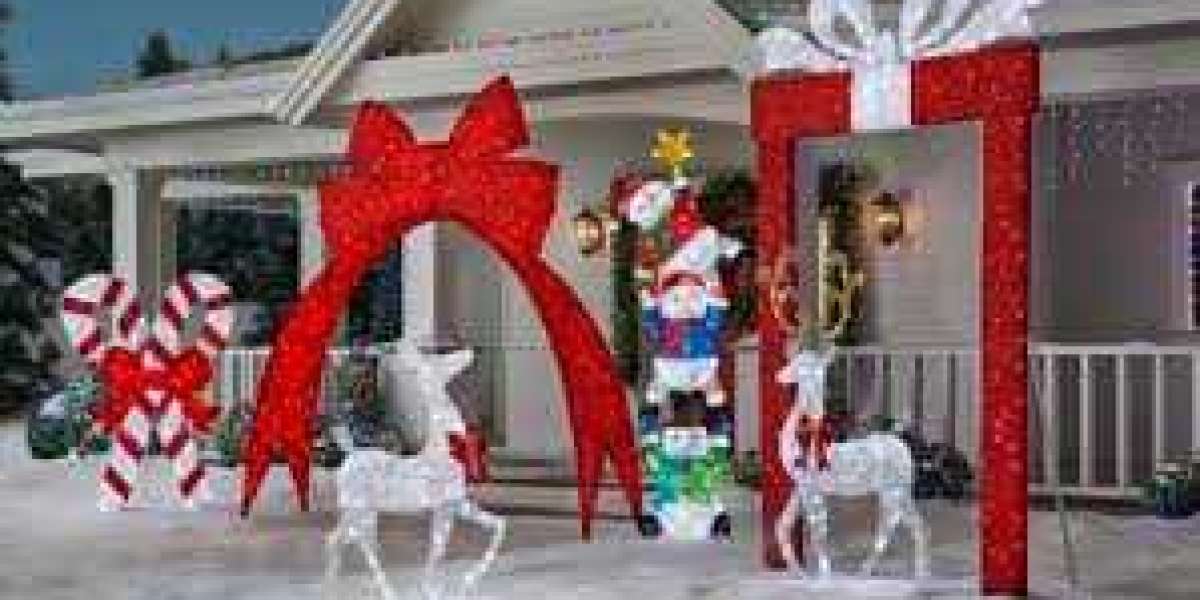 Enhancing Holiday Charm with Outdoor Christmas Accessories