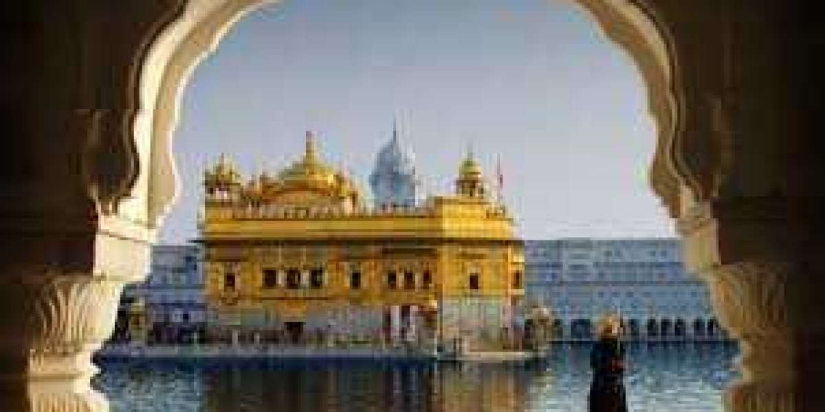 Golden Triangle with Amritsar: A Complete Indian Experience